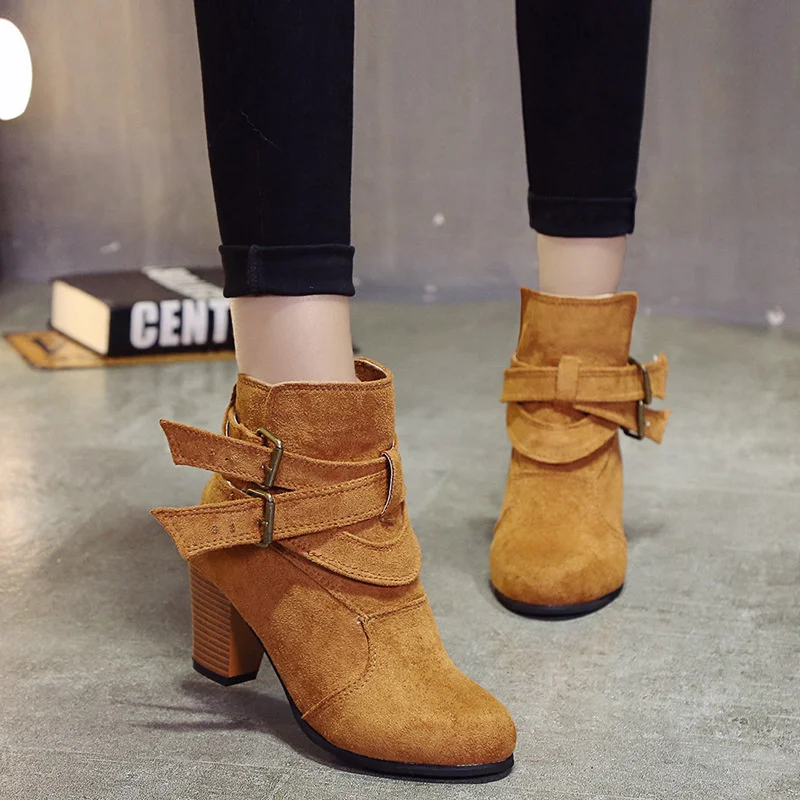 Korean Style Short Ankle Boot Faux Suede Belt Buckle Round Toe Block Thick High Heel Women Boot Winter Fashion Office Lady Shoes
Korean Style Short Ankle Boot Faux Suede Belt Buckle Round Toe Block Thick High Heel Women Boot Winter Fashion Office Lady Shoes