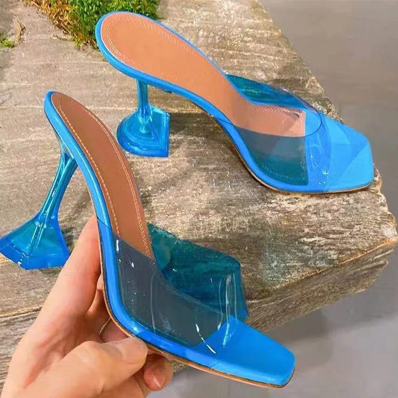 Women's PVC Transparent Crystal Slides Thin High Heel Sandals Color Clear Ladies Mules Shoes 2022 Summer Fashion Female Pumps
Women's PVC Transparent Crystal Slides Thin High Heel Sandals Color Clear Ladies Mules Shoes 2022 Summer Fashion Female Pumps