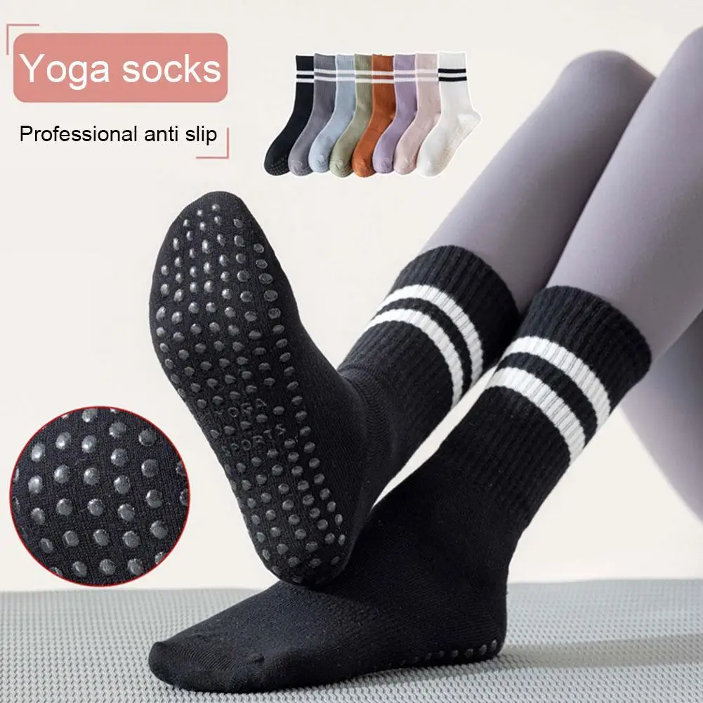 

1 пара спортивных носков, хлопковые профессиональные Нескользящие силиконовые носки средней длины для фитнеса в помещении, для тренажерного зала, мужские носки для йоги