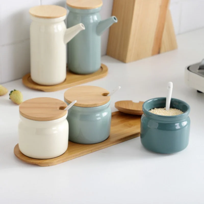 Ceramic Spice Rack Salt Shaker And Pepper Shaker Oil Bottle Set Kitchen Household Supplies For Spices Storage Jar With Cover
Ceramic Spice Rack Salt Shaker And Pepper Shaker Oil Bottle Set Kitchen Household Supplies For Spices Storage Jar With Cover