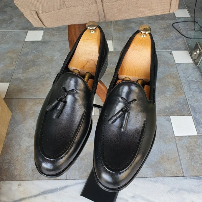 Men British Loafers Solid Color PU Round Head Woven Tassel Slip-On Fashion Business Casual Wedding Party Daily Dress Shoes
Men British Loafers Solid Color PU Round Head Woven Tassel Slip-On Fashion Business Casual Wedding Party Daily Dress Shoes