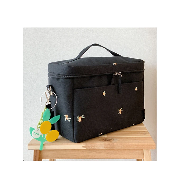 Black Embroidered Bear Mommy Bag For Newborns Portable Mother Bags Fresh-Keeping Heat Preservation Lunch Tote Bag Keep Warm
Black Embroidered Bear Mommy Bag For Newborns Portable Mother Bags Fresh-Keeping Heat Preservation Lunch Tote Bag Keep Warm
