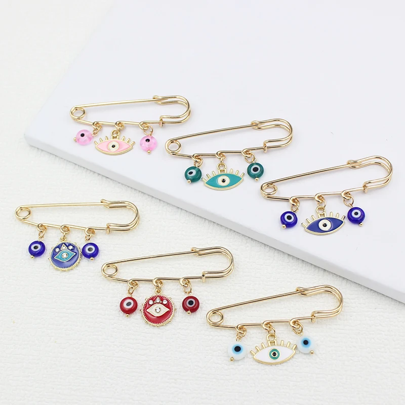 Evil Eye Safety Pin Aqua Pink White Red Blue Glass Bead Evil Eye Brooch for Friends Family Gift Lucky Jewelry Badge New Arrival
Evil Eye Safety Pin Aqua Pink White Red Blue Glass Bead Evil Eye Brooch for Friends Family Gift Lucky Jewelry Badge New Arrival
