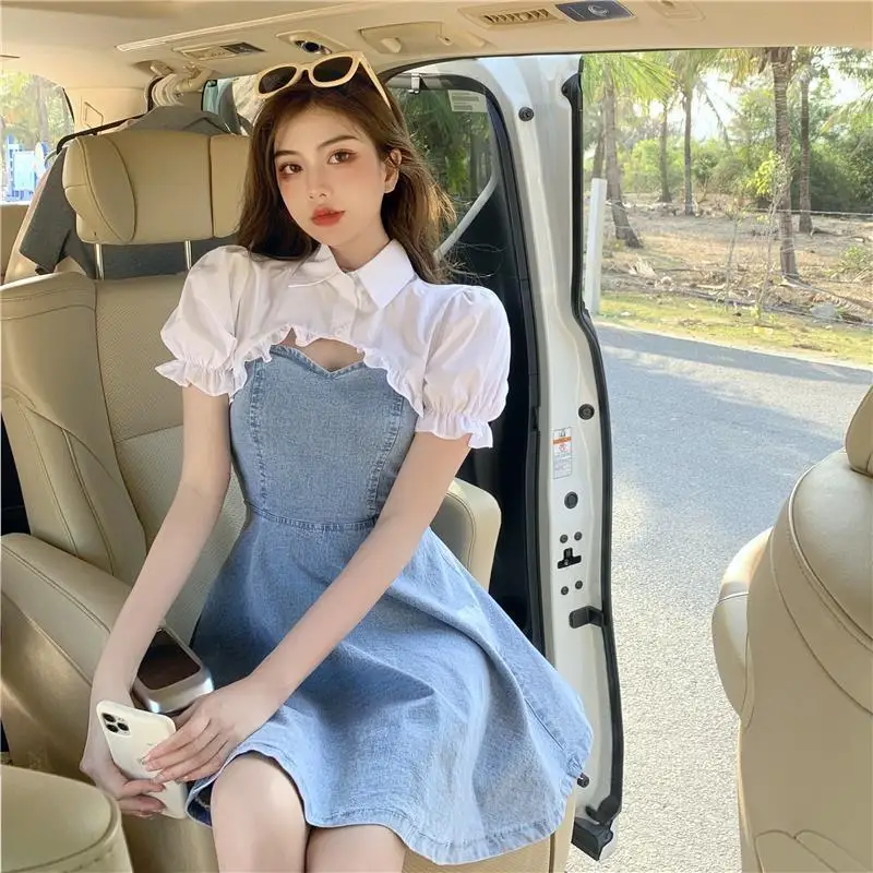 Disney Summer French sweet retro small shawl + slim denim suspender dress women's two-piece suit / one piece
Disney Summer French sweet retro small shawl + slim denim suspender dress women's two-piece suit / one piece
