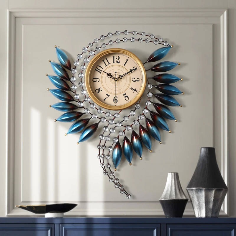 European light luxury art living room home fashion personality creative modern minimalist mute wall clock wall decor home decor
European light luxury art living room home fashion personality creative modern minimalist mute wall clock wall decor home decor