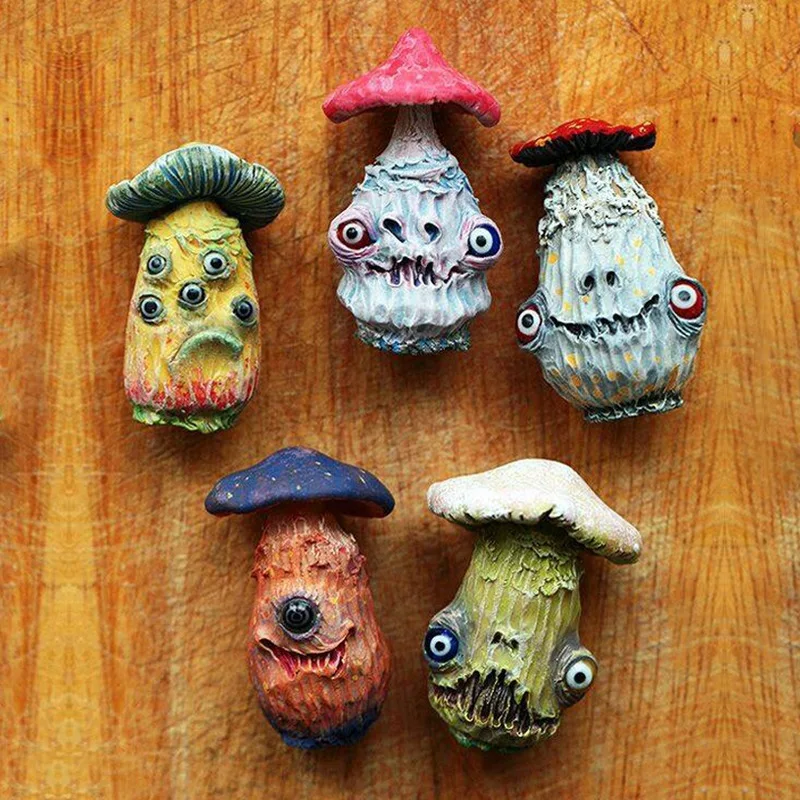 Mutated Scary Mushrooms Ornament Mini Resin Crafts Statue Horror Decor Novelty Halloween Decor Creative Decorative Figurines
Mutated Scary Mushrooms Ornament Mini Resin Crafts Statue Horror Decor Novelty Halloween Decor Creative Decorative Figurines