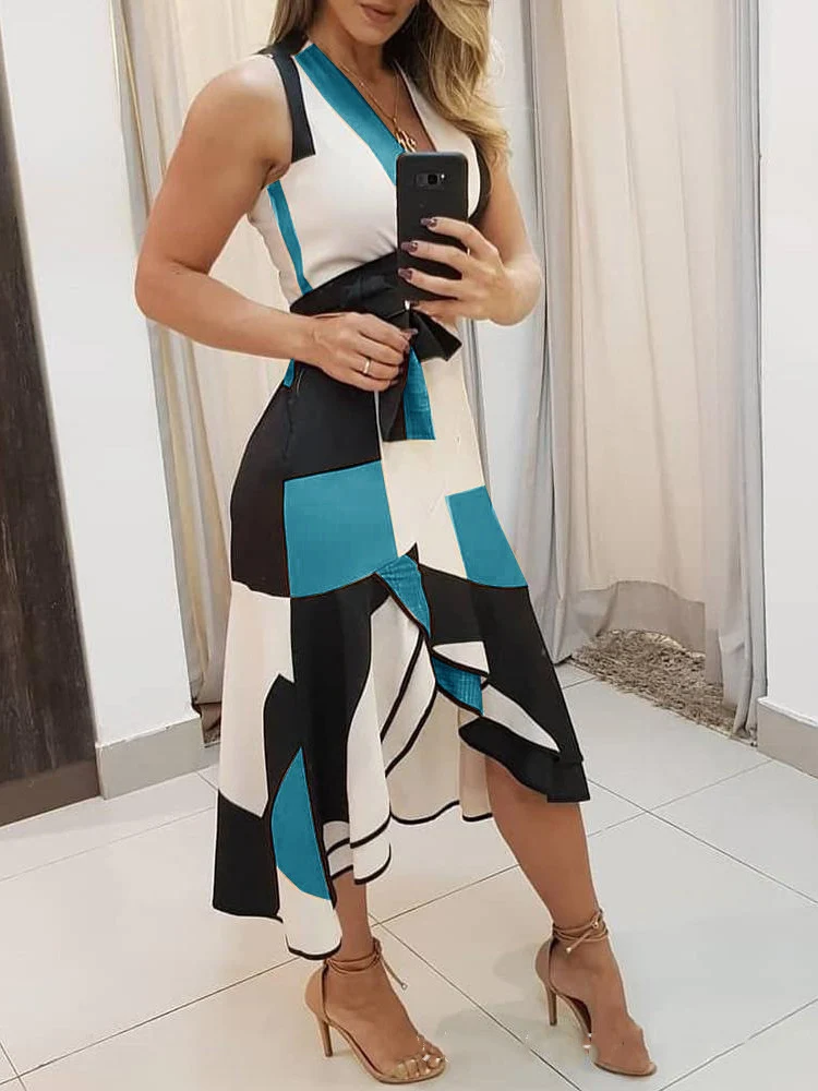 Vintage Geometry Print Women Dress Elegant V-neck Lace-up Boho Dress Irregular Split Ruffles Ladies Casual Midi Dresses Vestidos
Vintage Geometry Print Women Dress Elegant V-neck Lace-up Boho Dress Irregular Split Ruffles Ladies Casual Midi Dresses Vestidos