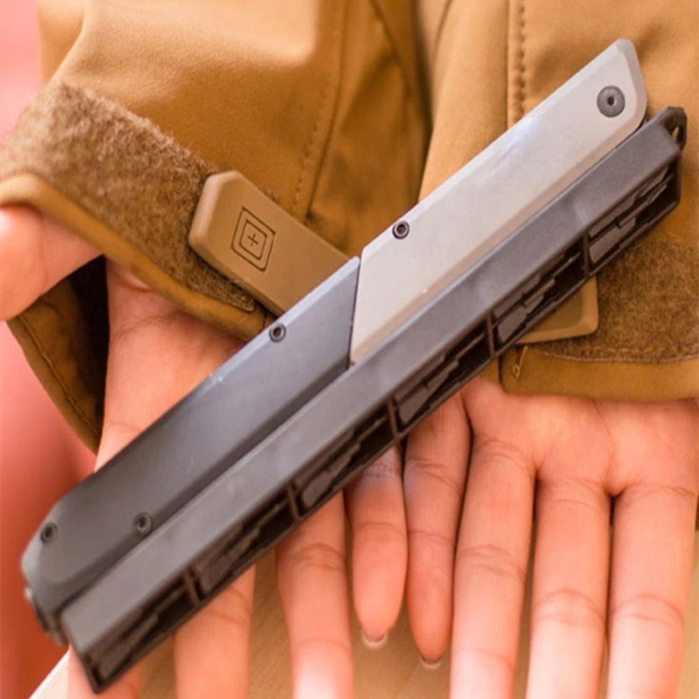 Q1/Q2/Q3/Q4Pen type multifunctional outdoor tool pliers folding camping EDC tool tactical pen
Q1/Q2/Q3/Q4Pen type multifunctional outdoor tool pliers folding camping EDC tool tactical pen