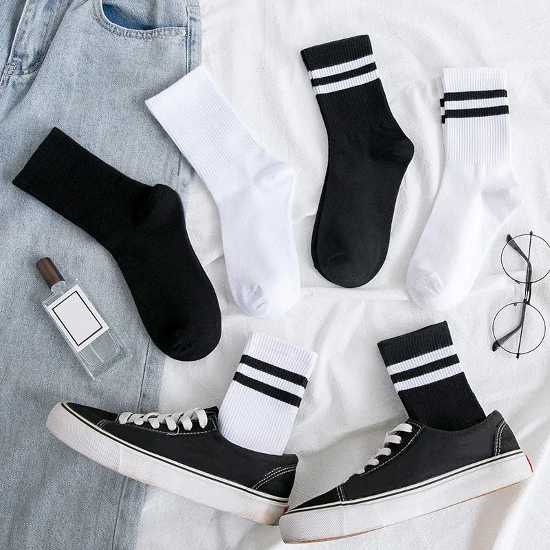 Solid Color Striped Black White Crew Socks Casual Unisex Cotton Men Woman Socks Harajuku Streetwear Hip Hop Skateboard Long Sock
Solid Color Striped Black White Crew Socks Casual Unisex Cotton Men Woman Socks Harajuku Streetwear Hip Hop Skateboard Long Sock