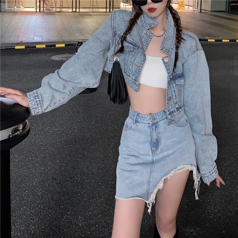 Street Style Light Blue Denim Suit Women Sexy Crop Jacket + High Waist Irregular Skirt Two Piece Sets Women's Fashion Clothing
Street Style Light Blue Denim Suit Women Sexy Crop Jacket + High Waist Irregular Skirt Two Piece Sets Women's Fashion Clothing