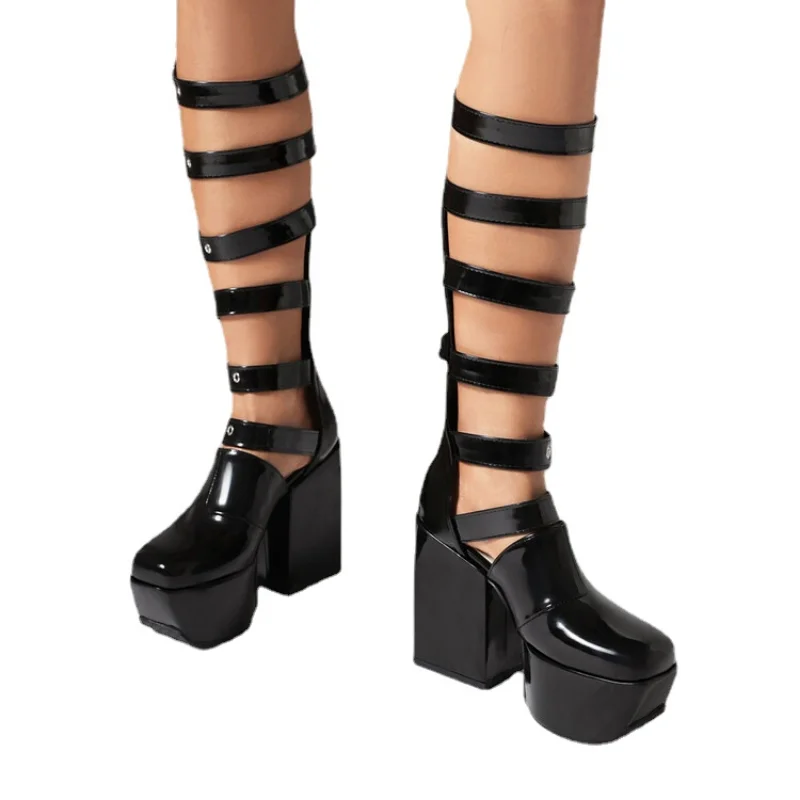 2023 Fashion Cool Boots Textured Fabric Buckle Design Geometric Thick Heel Quality Sole Women's Boots K2308 
2023 Fashion Cool Boots Textured Fabric Buckle Design Geometric Thick Heel Quality Sole Women's Boots K2308