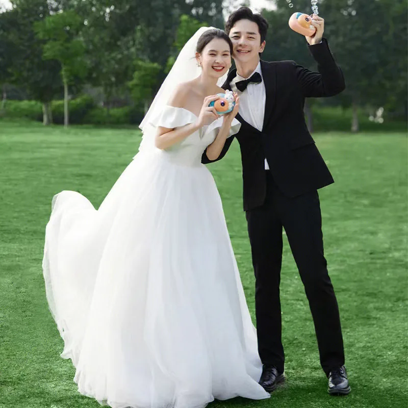Elegant A Line Wedding Dress Classic Off The Shoulder Tulle Robe Mariage Femme 2023 New Simple Floor-length Vestidos De Novia
Elegant A Line Wedding Dress Classic Off The Shoulder Tulle Robe Mariage Femme 2023 New Simple Floor-length Vestidos De Novia
