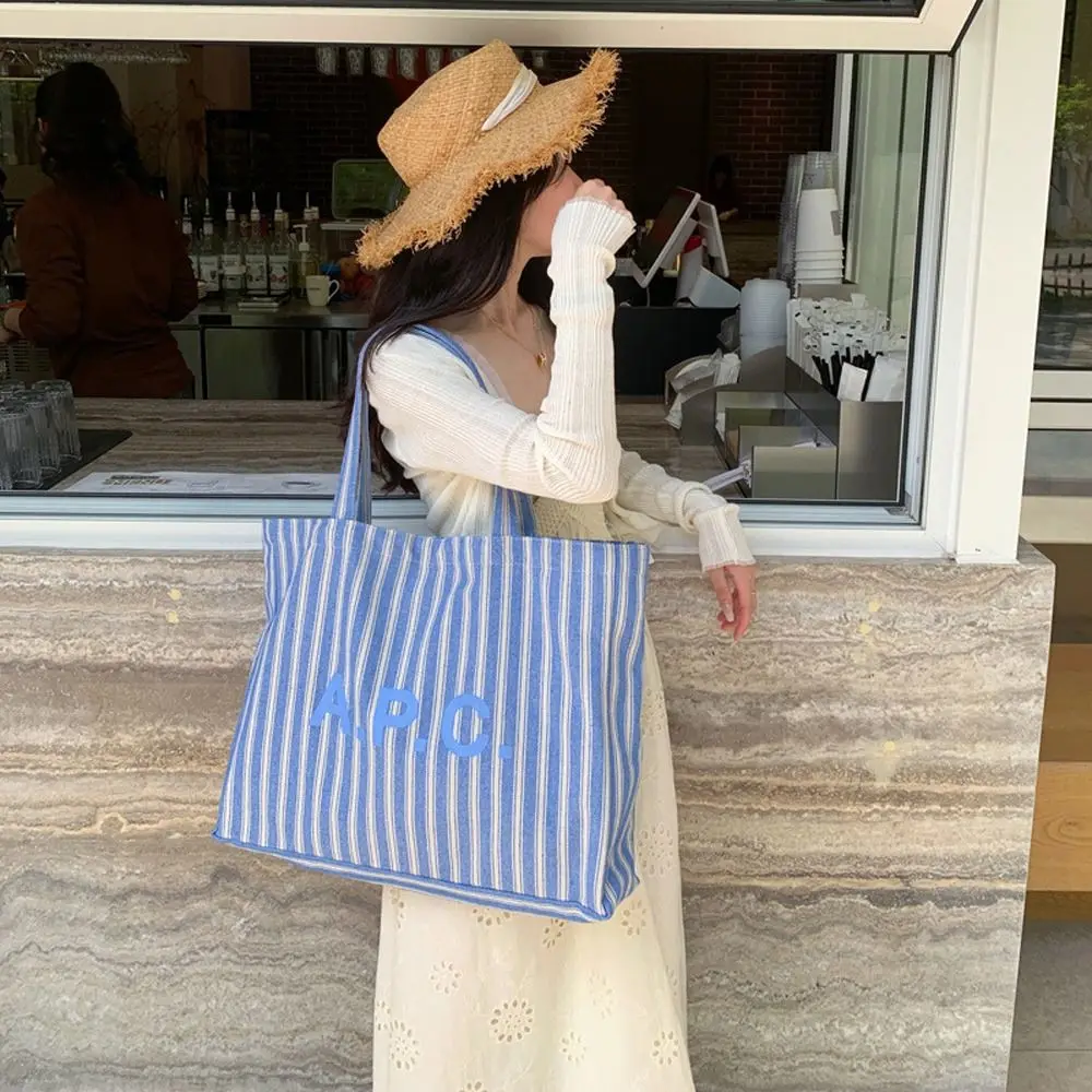 Bag Grid Girls Storage Bag Beach Bag Makeup Lipstick Bag Stripe Tote Bag Lattice Women Shoulder Bag Ins Handbag
Bag Grid Girls Storage Bag Beach Bag Makeup Lipstick Bag Stripe Tote Bag Lattice Women Shoulder Bag Ins Handbag