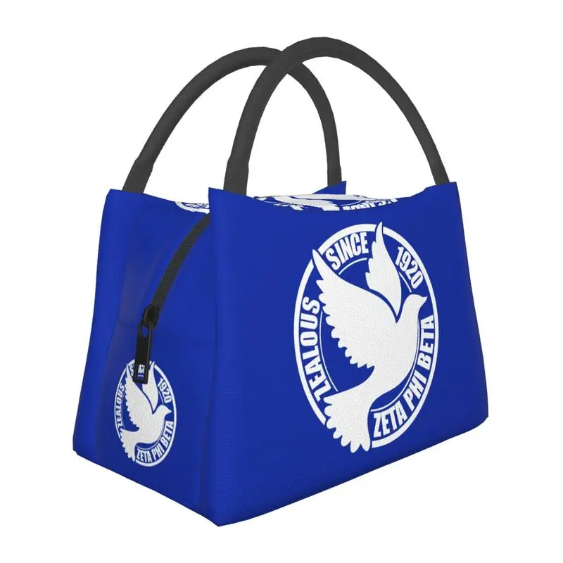 Hand-held insulated refrigerated lunch bag is portable, stylish and simple, suitable for picnics
Hand-held insulated refrigerated lunch bag is portable, stylish and simple, suitable for picnics