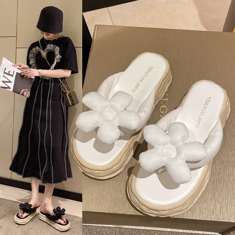 Thick-Soled Flip-Flops Korean Style Ins Style Flower Flower Dissolved Bottom Fashion Sandals Women's Outdoor Slippers Fashion
Thick-Soled Flip-Flops Korean Style Ins Style Flower Flower Dissolved Bottom Fashion Sandals Women's Outdoor Slippers Fashion