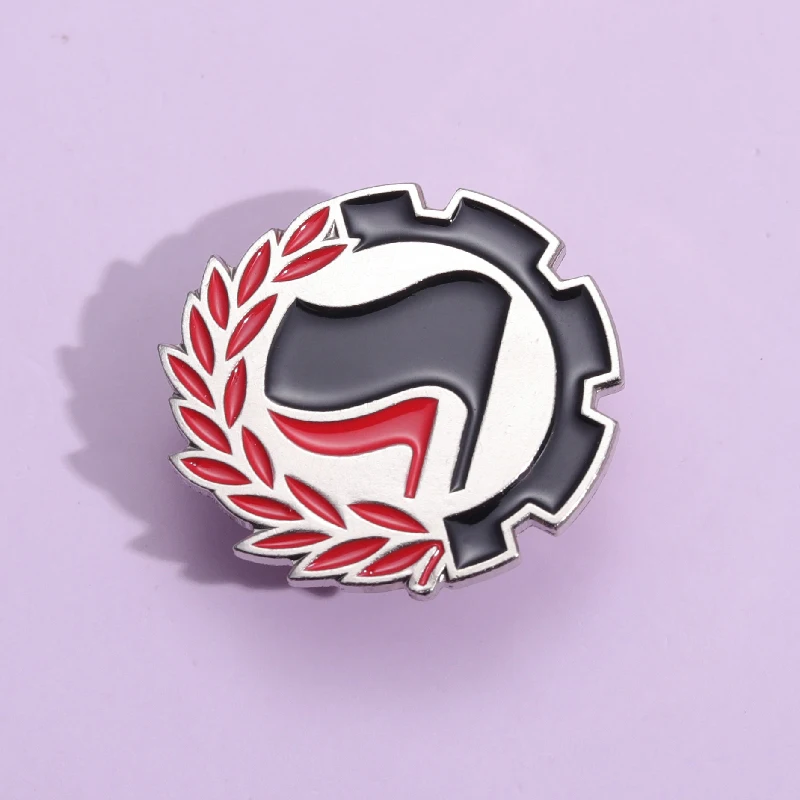 Antifascista Enamel Pin Love Peace Geometric Brooches Shirt Clothes Backpack Lapel Badge Decorative Jewelry Pin for Friends Gift
Antifascista Enamel Pin Love Peace Geometric Brooches Shirt Clothes Backpack Lapel Badge Decorative Jewelry Pin for Friends Gift