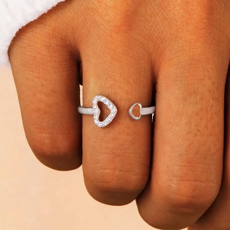 Fashion Exquisite Hollow Love Heart Open Ring for Women Geometric Crystal Zircon Finger Rings Bride Wedding Party Jewelry Gifts
Fashion Exquisite Hollow Love Heart Open Ring for Women Geometric Crystal Zircon Finger Rings Bride Wedding Party Jewelry Gifts