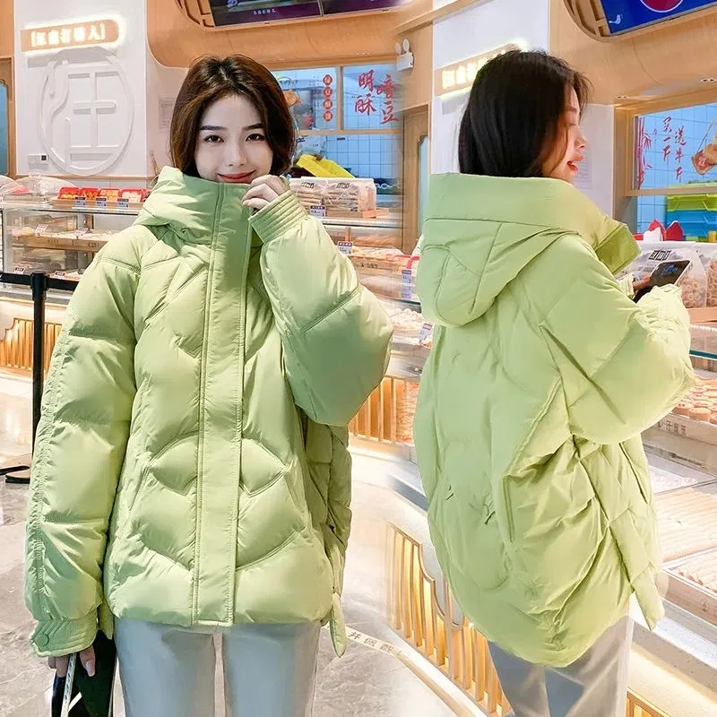 2022 New Winter Jacket Women's Parka Fashion Long Coat Hooded Parkas Loose Thick Warm Snow Wear Cotton Padded Women Clothes Tops
2022 New Winter Jacket Women's Parka Fashion Long Coat Hooded Parkas Loose Thick Warm Snow Wear Cotton Padded Women Clothes Tops