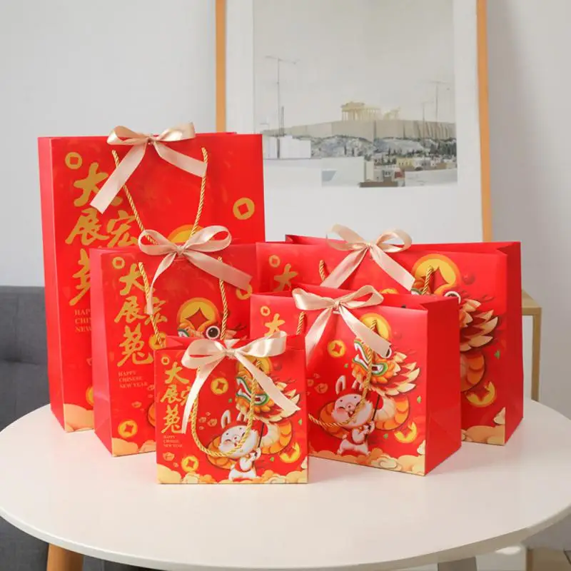 With Ribbon Red Pouch Snack Candy Packaging Lucky Bags Chinese Red Delicate Gift Packing Paper Box Traditional Creative Tote Bag
With Ribbon Red Pouch Snack Candy Packaging Lucky Bags Chinese Red Delicate Gift Packing Paper Box Traditional Creative Tote Bag