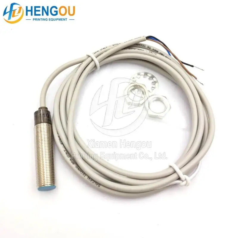 61.110.1342 sensor Heidelberg printing machine parts SM102 CD102 Offset printing machine
61.110.1342 sensor Heidelberg printing machine parts SM102 CD102 Offset printing machine