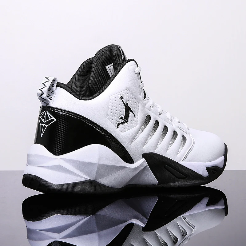 Men's Basketball Shoes Breathable Cushioning Non-Slip Wearable Sports Shoes Gym Training Athletic Basketball Sneakers for Women
Men's Basketball Shoes Breathable Cushioning Non-Slip Wearable Sports Shoes Gym Training Athletic Basketball Sneakers for Women
