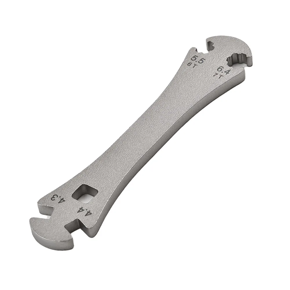 Bicycle Wrench 4.3/4.4/5.5/6.4 Bicycle Spoke Wrench Spoke Tightening Correction Repair Tool For Shimano MAVIC
Bicycle Wrench 4.3/4.4/5.5/6.4 Bicycle Spoke Wrench Spoke Tightening Correction Repair Tool For Shimano MAVIC