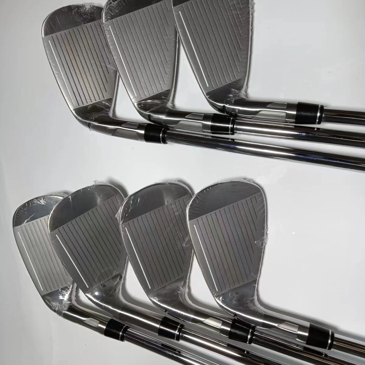 

Golf Clubs Irons SIM2 MAX Clubs Golf Iron Set 5-9PS(7pcs) Regular/Stiff Steel/Graphite Shafts With Headcovers
