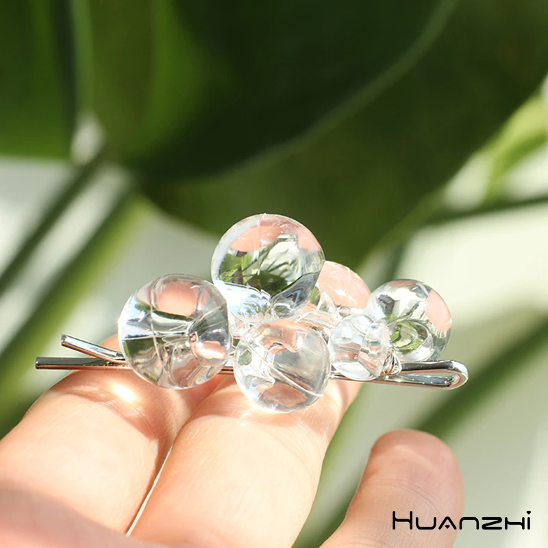 HUANZHI Transparent Crystal Bubble Hairpin Shiny Grape Bang Clip Personality Side Hair Accessories for Women Girl Summer INS New
HUANZHI Transparent Crystal Bubble Hairpin Shiny Grape Bang Clip Personality Side Hair Accessories for Women Girl Summer INS New