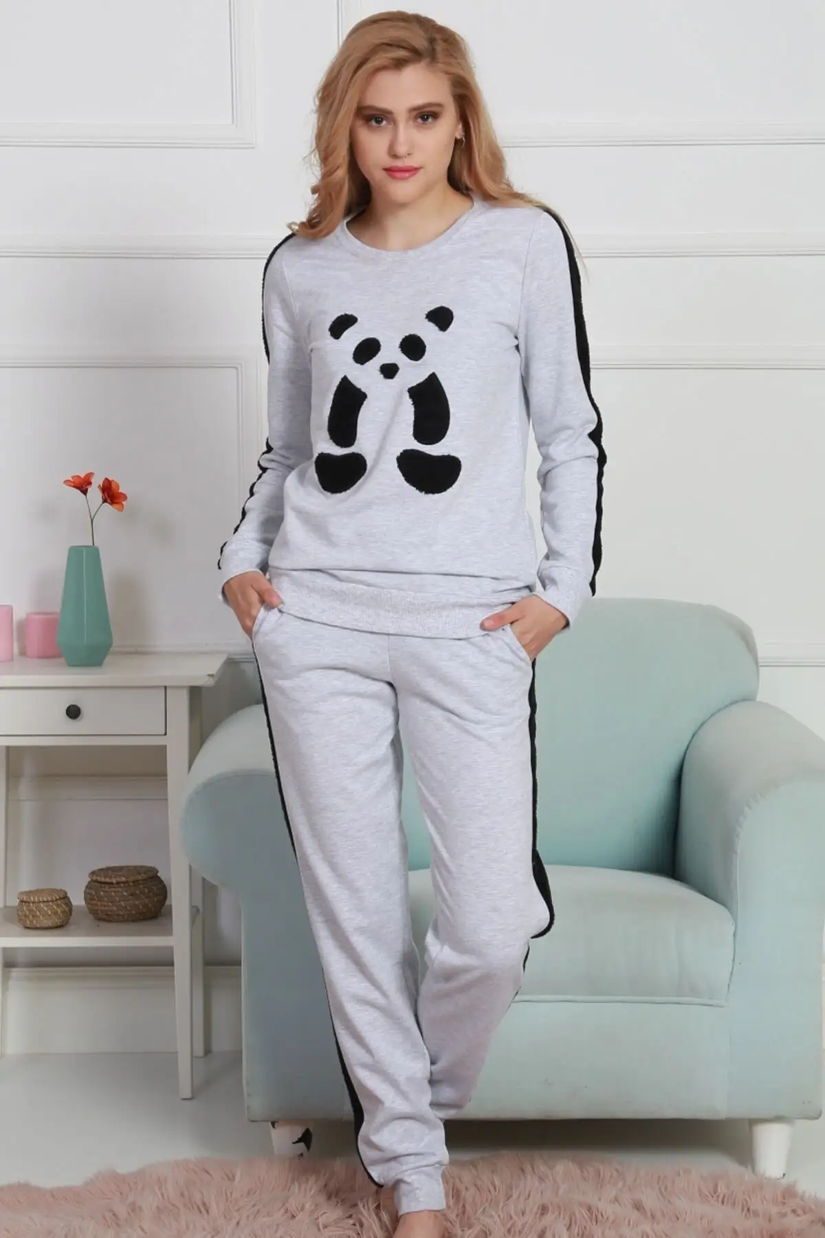 Women's Pajamas Long Sleeve Panda Sleep Lounge Pajamas Nightwear Sleepwear Night Suit Casual Home Clothing
Women's Pajamas Long Sleeve Panda Sleep Lounge Pajamas Nightwear Sleepwear Night Suit Casual Home Clothing