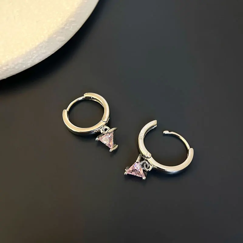 French Pink Zircon Earrings for Women2022 New Trendy Simple Sweet Temperament Light Luxury Personality Wedding Bride Jewelry
French Pink Zircon Earrings for Women2022 New Trendy Simple Sweet Temperament Light Luxury Personality Wedding Bride Jewelry