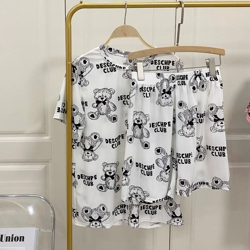 Women's Pajamas 2022 Summer Ice Silk Pyjamas Round Neck Short Sleeve Cartoon Sleepwear Women's Home Clothes 2 Piece Set
Women's Pajamas 2022 Summer Ice Silk Pyjamas Round Neck Short Sleeve Cartoon Sleepwear Women's Home Clothes 2 Piece Set
