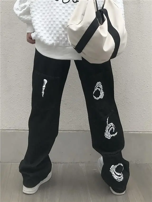 Women pants Jogging Sweatpants Women for pants Baggy Sports Pants High Waist Casual Hip-hop y2k harajuku trousers aesthetic
Women pants Jogging Sweatpants Women for pants Baggy Sports Pants High Waist Casual Hip-hop y2k harajuku trousers aesthetic