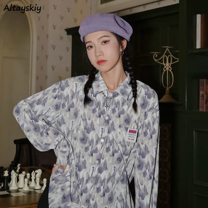 Женская рубашка в стиле ретро Ulzzang, универсальная простая свободная уличная одежда в стиле хип-хоп, цветная женская рубашка с длинным рукавом, весна
Женская рубашка в стиле ретро Ulzzang, универсальная простая свободная уличная одежда в стиле хип-хоп, цветная женская рубашка с длинным рукавом, весна