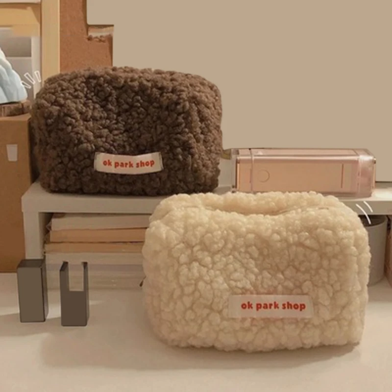 Cute Lamb Hair Pencil Case Plush Pen Organizer Large Capacity Pencil Bag Box Cosmetic Makeup Bag Cute Stationery School Supplies
Cute Lamb Hair Pencil Case Plush Pen Organizer Large Capacity Pencil Bag Box Cosmetic Makeup Bag Cute Stationery School Supplies