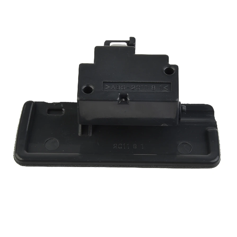 Buckle Box Lid Handle 8.6x6x3cm Easy Installation High Reliability PP Plastic Toolbox Parts Accessories Suitable Black Swift Box
Buckle Box Lid Handle 8.6x6x3cm Easy Installation High Reliability PP Plastic Toolbox Parts Accessories Suitable Black Swift Box