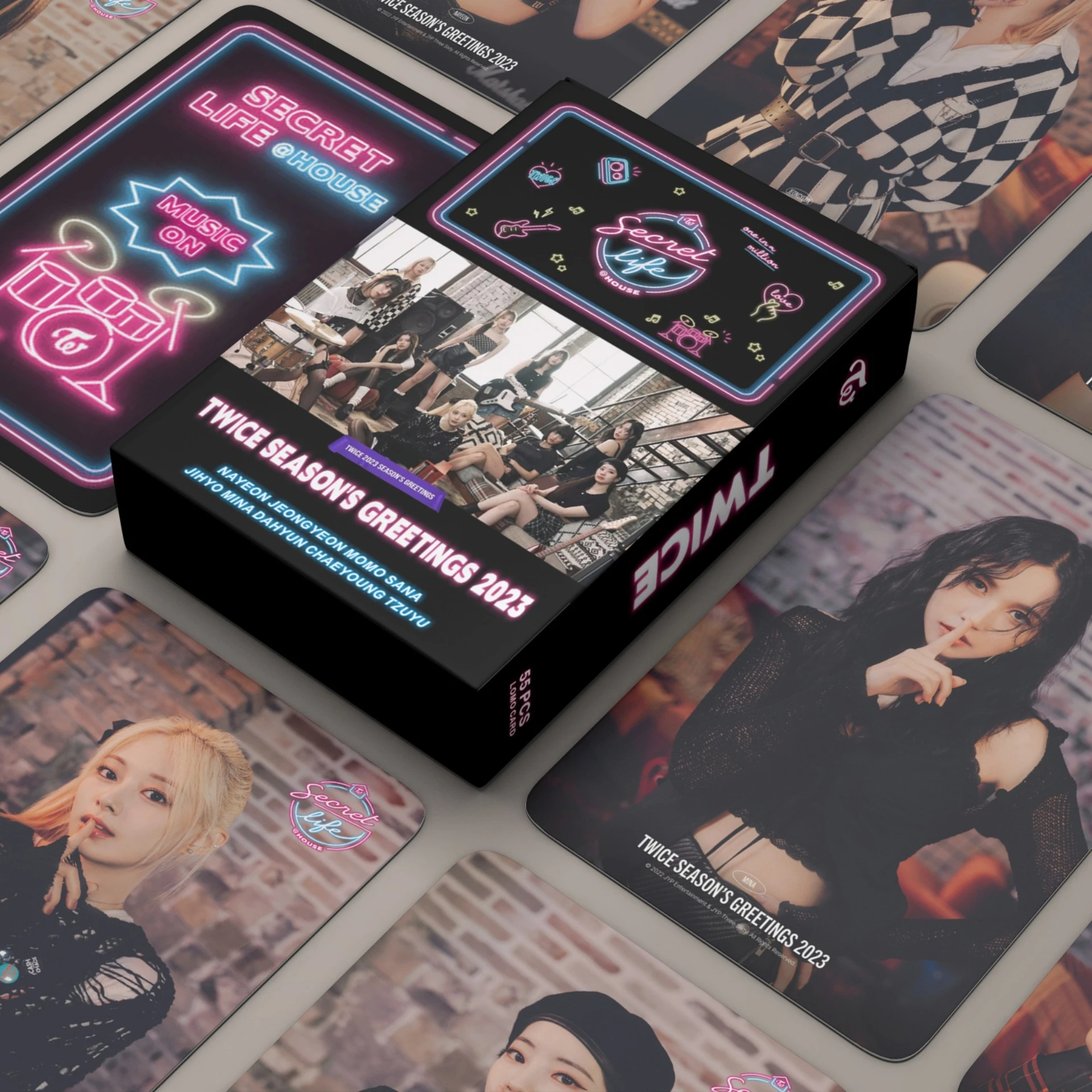 55PCS/set Kpop Twice Photocards Ready To BE Lomo Cards New Photo LESSERAFIM Album K-pop Photocard Lomo Card Fans Gift Collection
55PCS/set Kpop Twice Photocards Ready To BE Lomo Cards New Photo LESSERAFIM Album K-pop Photocard Lomo Card Fans Gift Collection