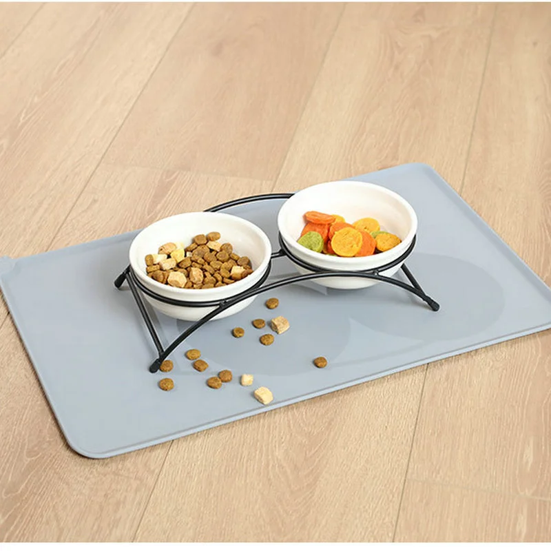Silicone Pet Feeding Mat Dog Cat Feeder Pet Bowl Drinking Mat Dog Feeding Placemat Portable Outdoor Feeding Small Pet Supplies
Silicone Pet Feeding Mat Dog Cat Feeder Pet Bowl Drinking Mat Dog Feeding Placemat Portable Outdoor Feeding Small Pet Supplies