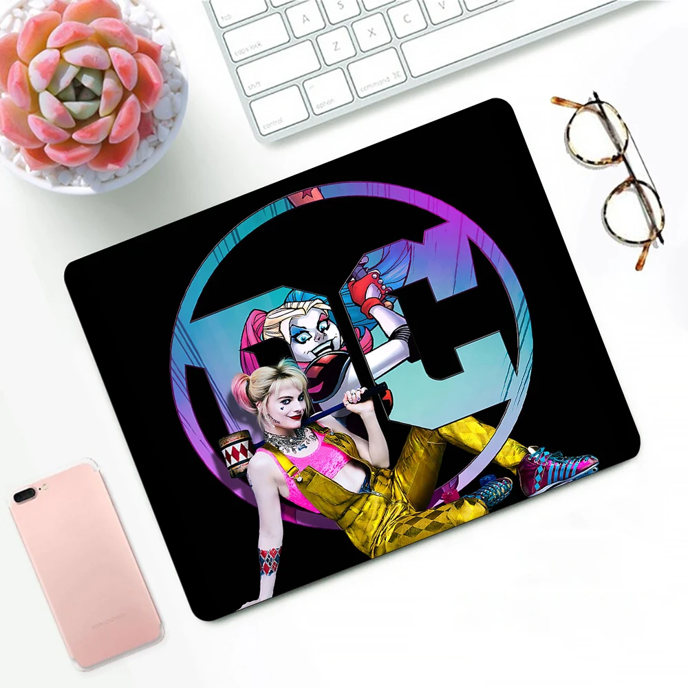 Harley Quinn Design Pattern Game mousepad Small Pads Rubber Mouse Mat MousePad Desk Gaming Mousepad Cup Mat
Harley Quinn Design Pattern Game mousepad Small Pads Rubber Mouse Mat MousePad Desk Gaming Mousepad Cup Mat