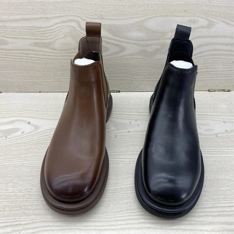 2023 Boots Women Chelsea Booties Corium Round Toe Elastic Band Vintage Ladies Shoes Handmade British Style Comfortable Fashion
2023 Boots Women Chelsea Booties Corium Round Toe Elastic Band Vintage Ladies Shoes Handmade British Style Comfortable Fashion
