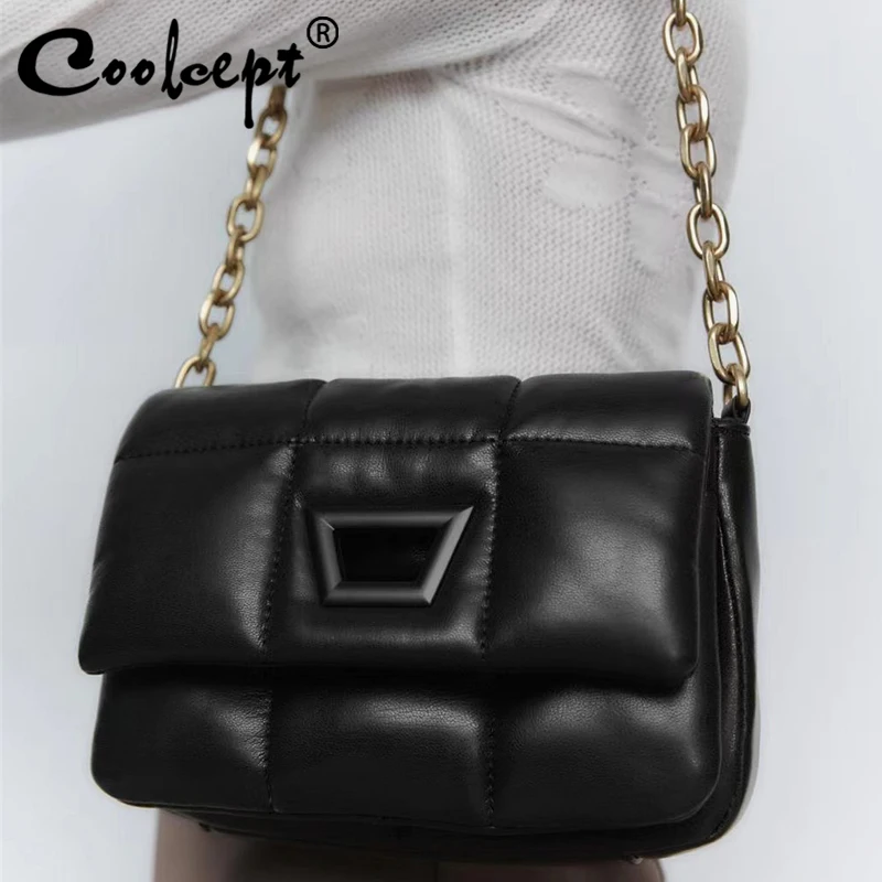 Coolcept 2023 New Trend Women'S Armpit Bag Mini Shoulder Bags Winter Women'S Pouch Designer Chains Female Shoulder Bag Casual
Coolcept 2023 New Trend Women'S Armpit Bag Mini Shoulder Bags Winter Women'S Pouch Designer Chains Female Shoulder Bag Casual
