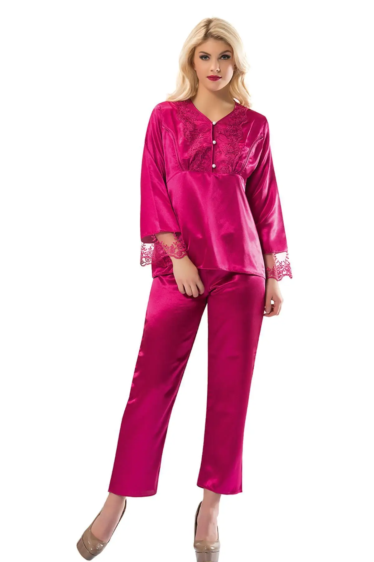 Satin Dowries Pajamas set women home clothing long sleeve lace detail plus size modern two-piece set
Satin Dowries Pajamas set women home clothing long sleeve lace detail plus size modern two-piece set