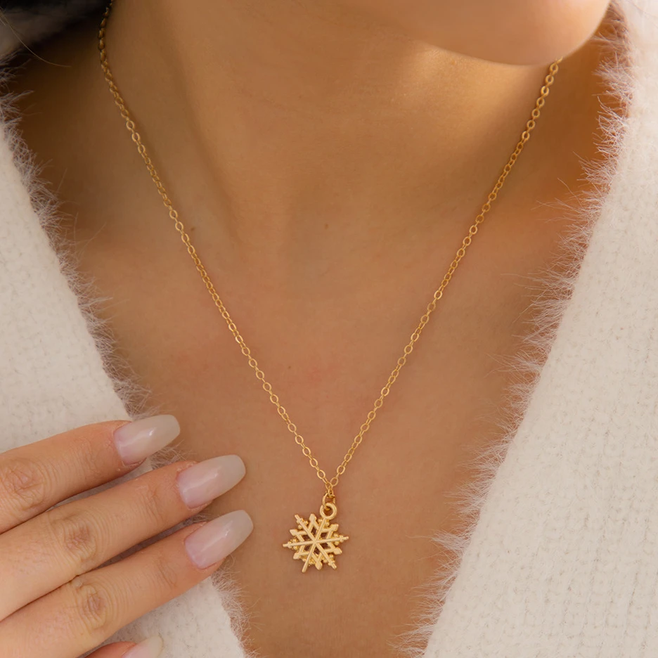 Snowflake Pendant Necklace Flower Christmas Chain Metal Neck Fashion Jewelry Snow Party Gift for Women Girls Sweater Necklace
Snowflake Pendant Necklace Flower Christmas Chain Metal Neck Fashion Jewelry Snow Party Gift for Women Girls Sweater Necklace