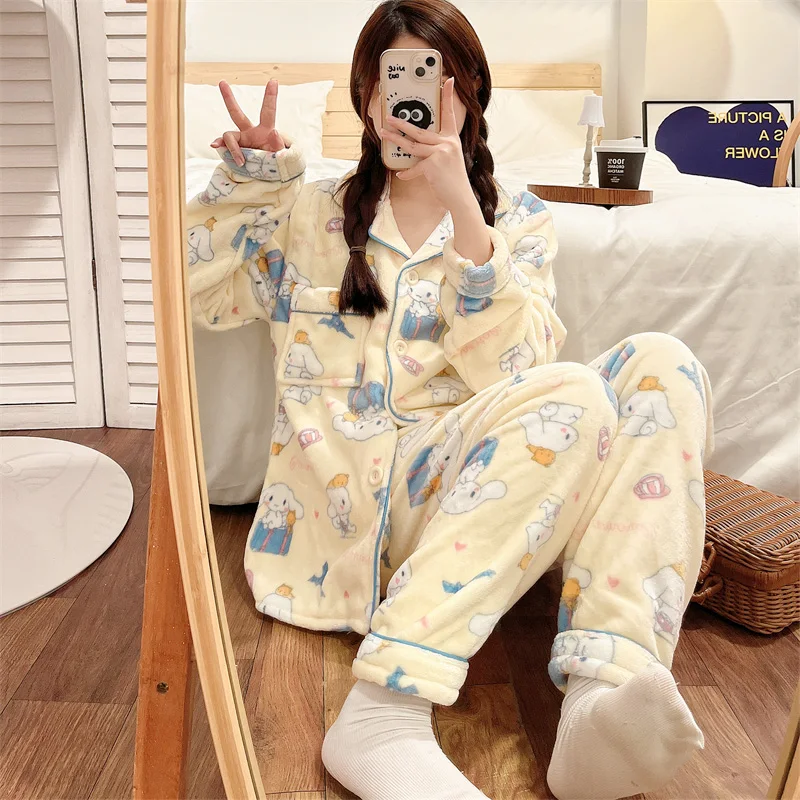 Sanrioed Cinnamoroll Kuromi My melody Cinnamoroll Cartoon Kawaii Autumn and Winter Thickened Warm Home Clothes Suit Cute Pajamas
Sanrioed Cinnamoroll Kuromi My melody Cinnamoroll Cartoon Kawaii Autumn and Winter Thickened Warm Home Clothes Suit Cute Pajamas