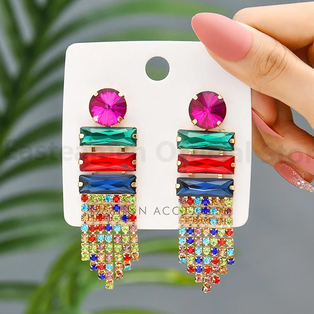 Sparkly Colorful Crystal Glass Tassel Chain Long Hanging Earrings For Women 2022 Trendy Boho Luxury Vintage Party Jewelry Gift
Sparkly Colorful Crystal Glass Tassel Chain Long Hanging Earrings For Women 2022 Trendy Boho Luxury Vintage Party Jewelry Gift
