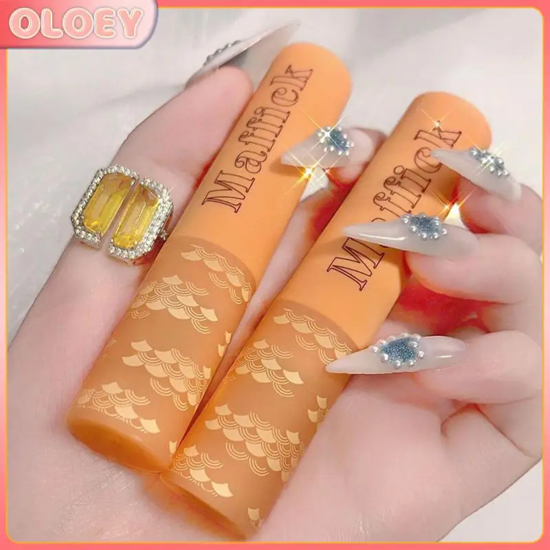 New 6 Colour Matte Lip Gloss Glitter Lipstick Moisturizing Lip Balm Female Makeup Waterproof Long Lasting Women Cosmetics
New 6 Colour Matte Lip Gloss Glitter Lipstick Moisturizing Lip Balm Female Makeup Waterproof Long Lasting Women Cosmetics