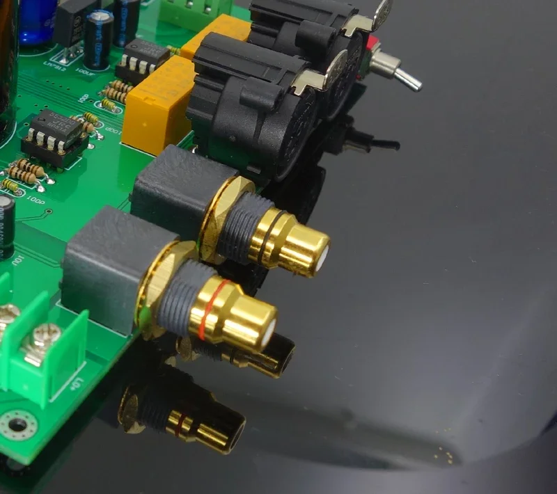 Breeze A600 fully balanced input fully balanced output low distortion power amplifier finished board
Breeze A600 fully balanced input fully balanced output low distortion power amplifier finished board