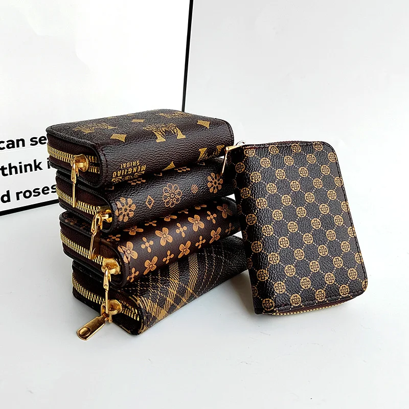 Manufacturer's Foreign Trade 2023 Classic Printed Short Women's Wallet Multi Card Pocket Portable Card Bag Ladies Purse
Manufacturer's Foreign Trade 2023 Classic Printed Short Women's Wallet Multi Card Pocket Portable Card Bag Ladies Purse
