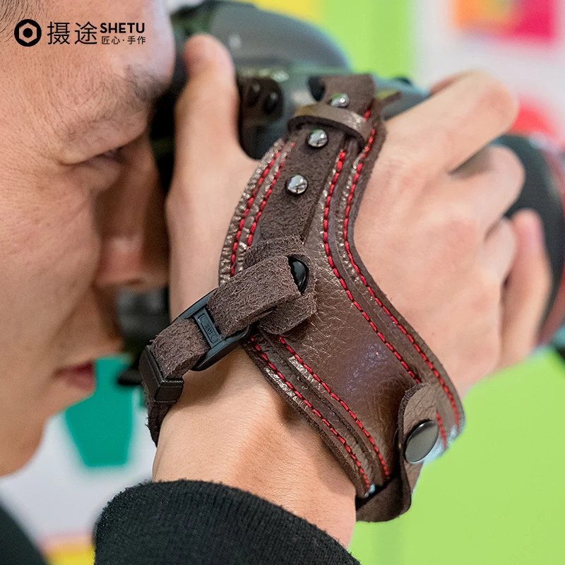 LXH DSLR портативный фотоаппарат кожаный ремешок водонепроницаемый ударопрочный, для Canon Nikon Sony Leica Fujifilm, двойной Блокировка захвата
LXH DSLR портативный фотоаппарат кожаный ремешок водонепроницаемый ударопрочный, для Canon Nikon Sony Leica Fujifilm, двойной Блокировка захвата