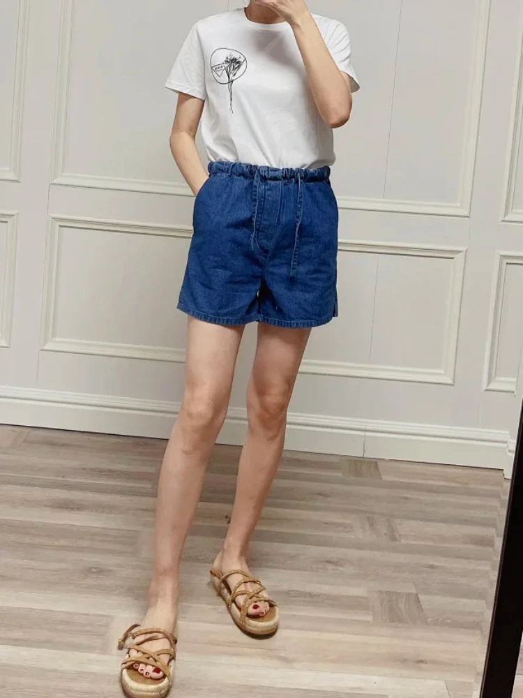 Women Pants 2022 Spring and Summer New 100% Cotton Solid Color Elastic Waist Belt Pocket Denim Shorts Women Casual Shorts
Women Pants 2022 Spring and Summer New 100% Cotton Solid Color Elastic Waist Belt Pocket Denim Shorts Women Casual Shorts