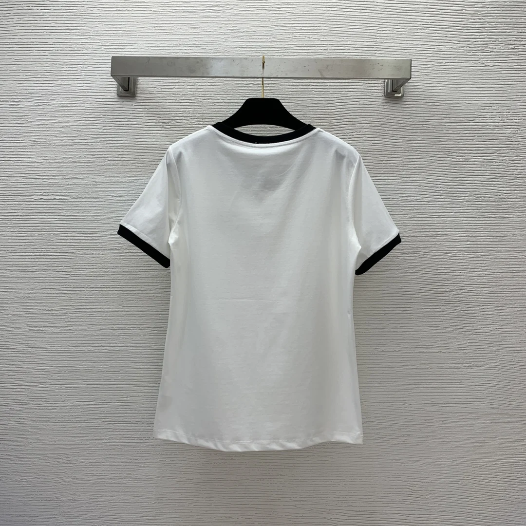 2023 European summer new fashion light and breathable precision embroidery contrast color edge round neck short-sleeved T-shirt
2023 European summer new fashion light and breathable precision embroidery contrast color edge round neck short-sleeved T-shirt